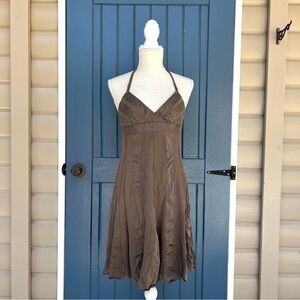 Vintage BCBG Maxazria Brown 100% Silk
Contrast Halter Midi Women Dress Size 8